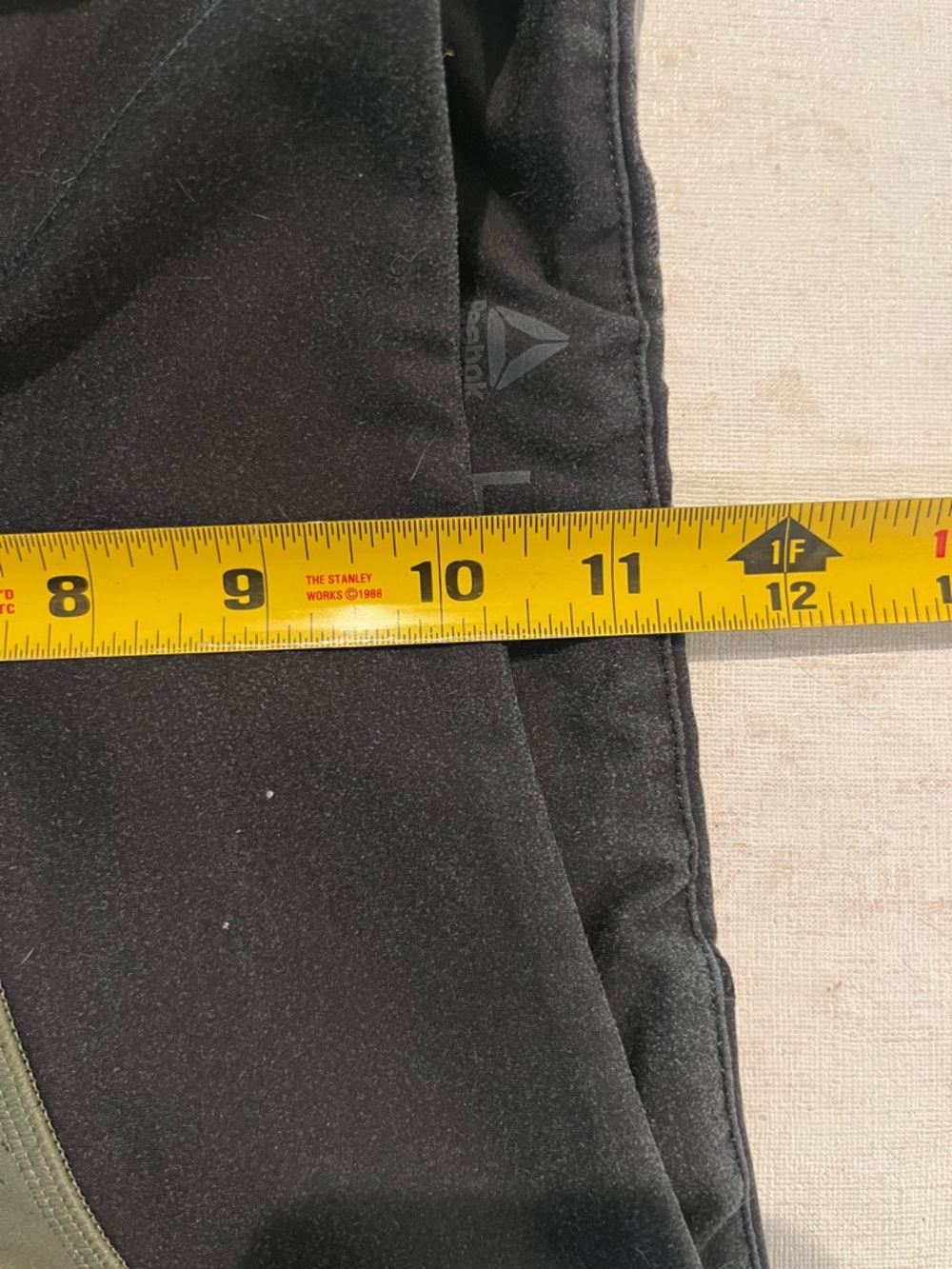 Reebok’s Black and Olive 2019 CrossFit Games Graphic Leggings. GUC! - Picture 6 of 7